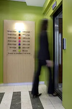 Hotel Evry 1 2*