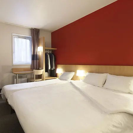 Evry 1 Hotel