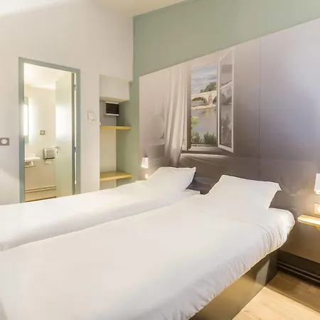 Evry 1 Hotel 2*