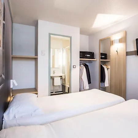 Evry 1 Hotel